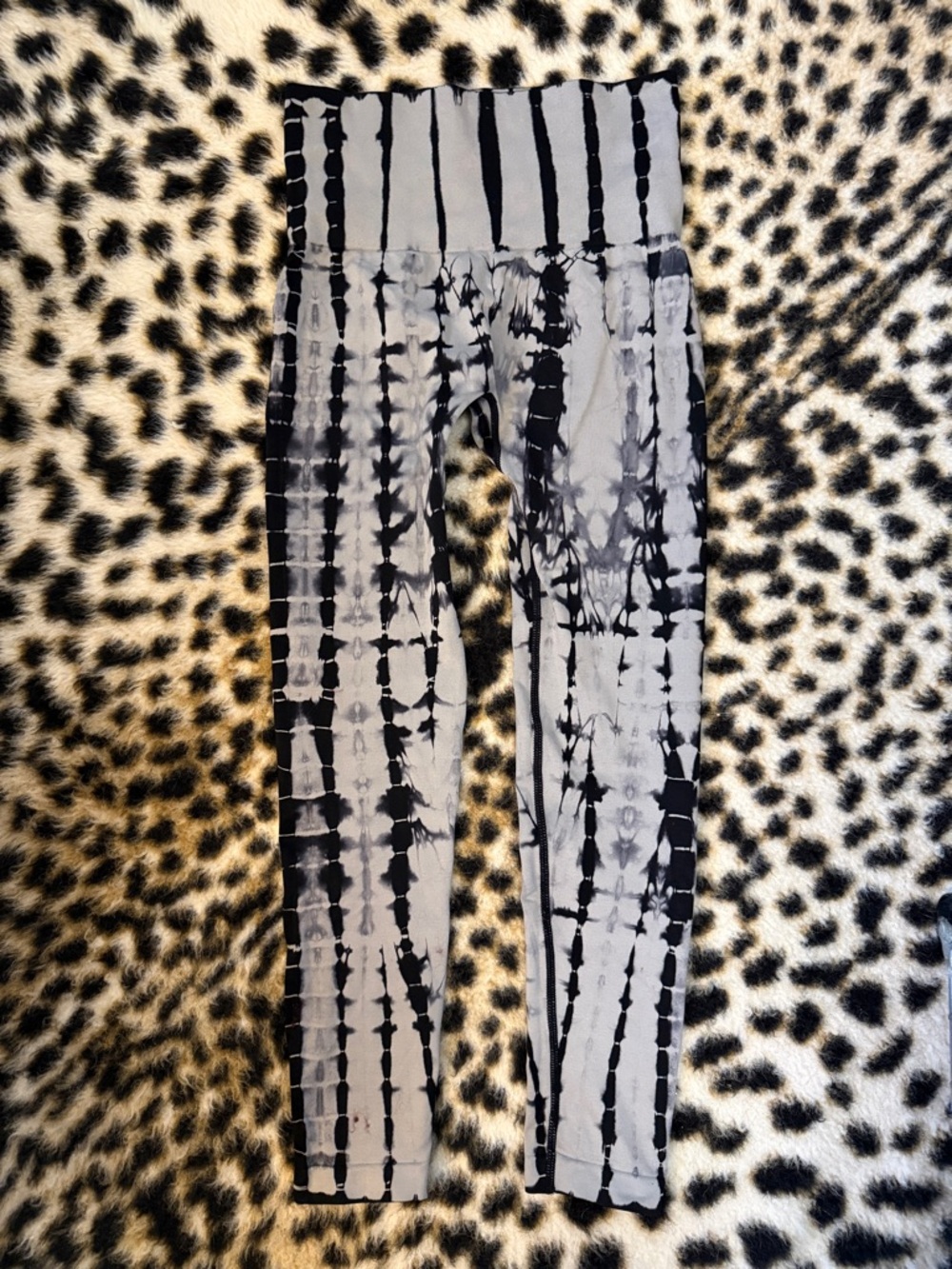 Black & White Tie-Dye High Waist Leggings